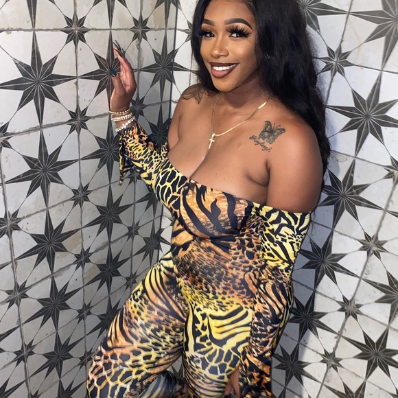 Yellow Animal Print Jumpsuit - Picture 1 of 13